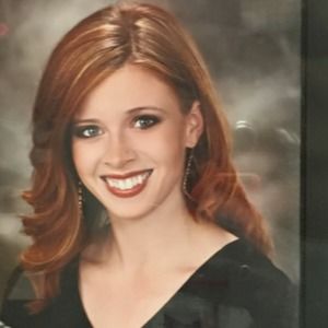 Meet your Posher, Caitlin